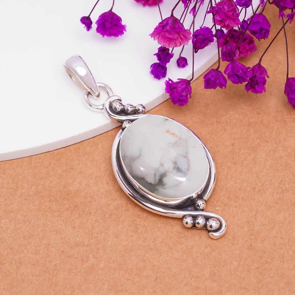 Natural White Howlite - United States 925 Sterling Silver Pendant V7715, White Pendant, Oval Pendant, Valentin's Day Gift, Gift For Her, Birthday Gift