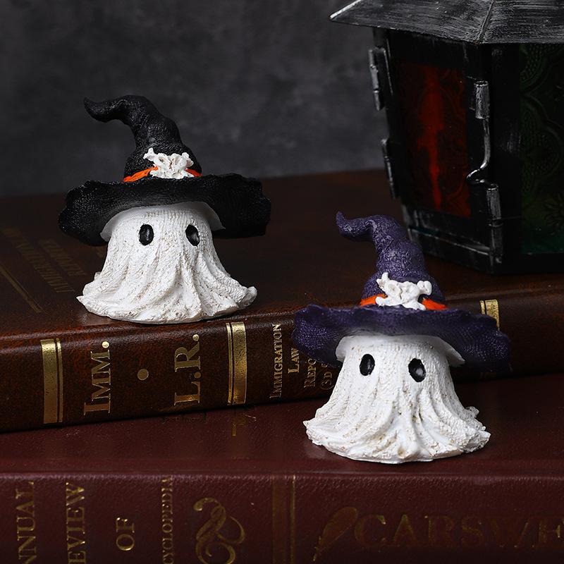 Haunted Resin Ghost Figurines - Halloween Witch Hat Decor with Mini Pumpkins for Party Tabletop Scenes