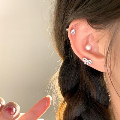 Girly Feeling Sweet Bow Earbone Studs, Women'S Exquisite And Small Personality, Ear Holes, No Need To Take Off Earrings And Earrings When Sleeping