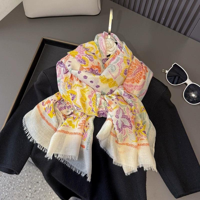 31 Designs Autumn Vintage Floral Tassel Viscose Shawl Scarf Lady High Quality Wrap Pashmina Stole Bufandas Muslim Hijab 180*90Cm
