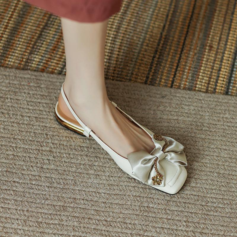 2024 Sommar Kvinnor Platta Sandaler med Rosett Mode Baotou Fyrkantig Tå Låga Klackar Damskor Mode Casual Lätta Sandalias De Mujer