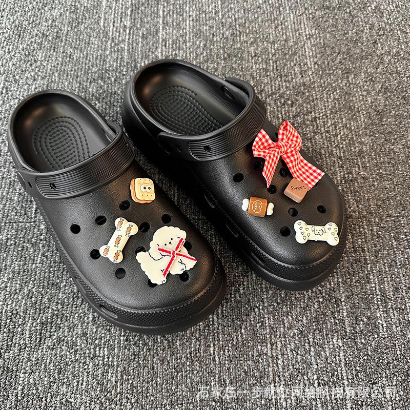 Luksusowy zestaw akcesoriów Crocs z motywem kotka: Zdejmowane ozdobne klamry do sandałów dla dziewczynek