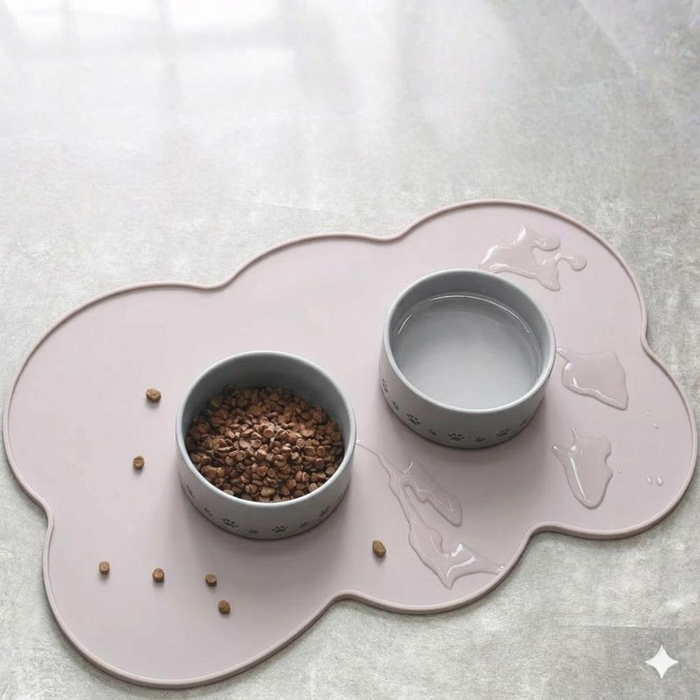 

Silicone Pet Meal Mat for Dog Easy To Clean Foldable Cat Feeding Pet Footprints Mat Anti Slip Waterproof Pet Mat with Paws серый
