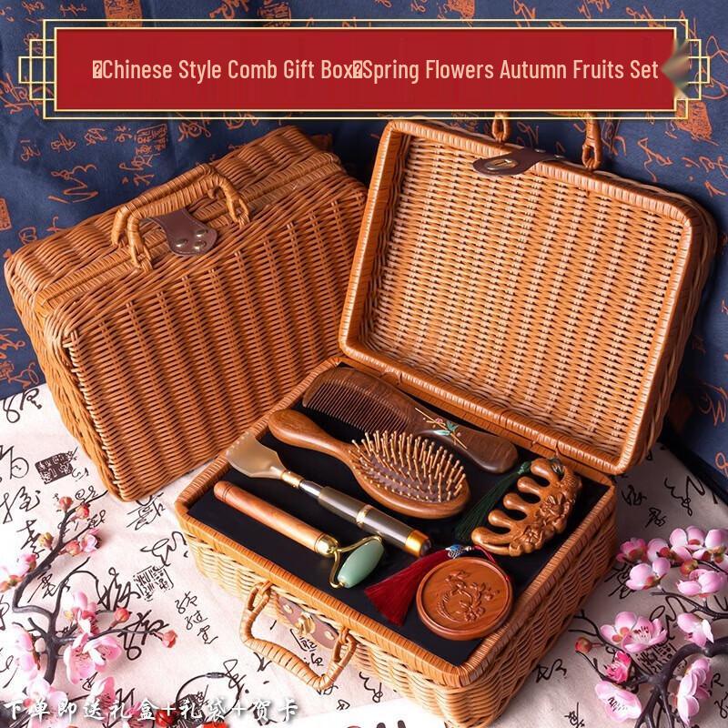 Xianglemei Chinese Style Wooden Comb Gift Set