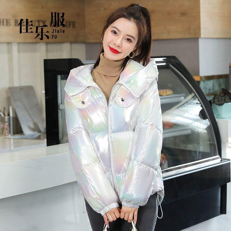 Vysoce kvalitní barevný a lesklý kabát v novém korejském stylu Dámská volná bunda s kapucí Chlébový kabát bez praní