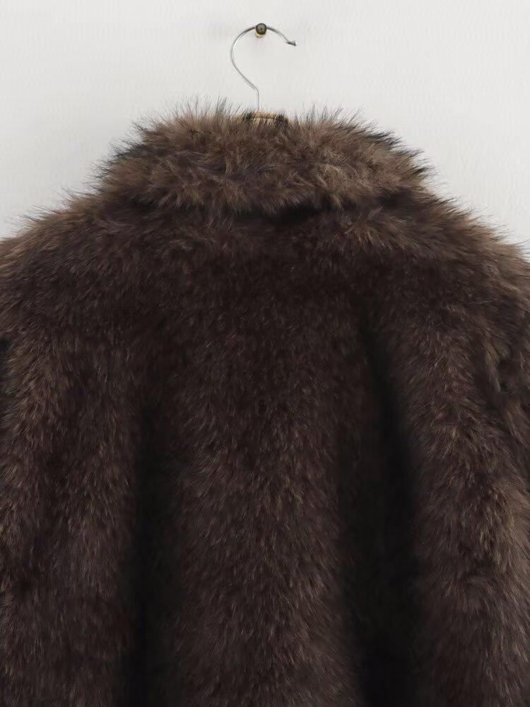 2024 Women's Fashion: European & American Style Plush Leather Faux Fur Coat