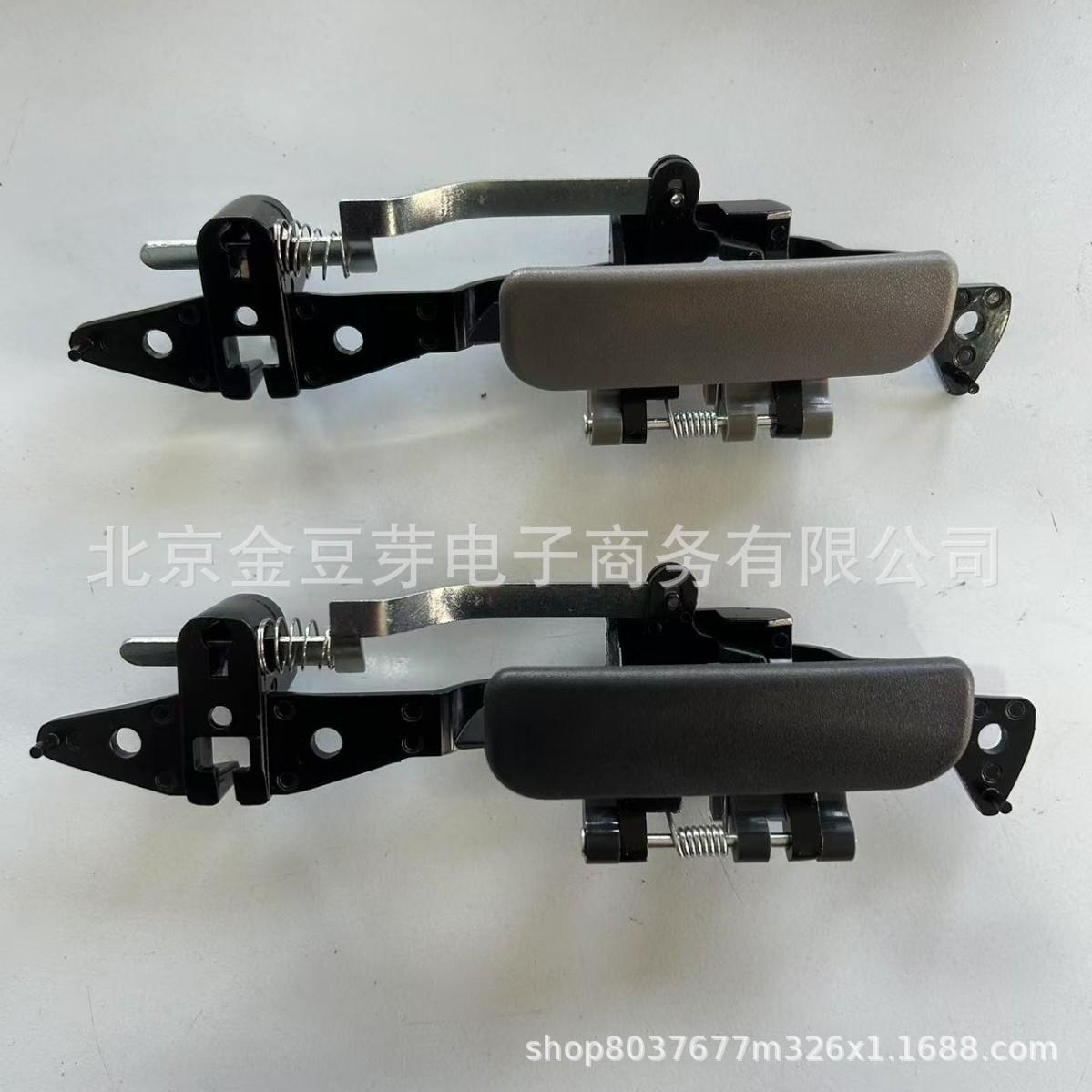 

Chevrolet GMC Glove Box Latch (1998-2005) Neutral