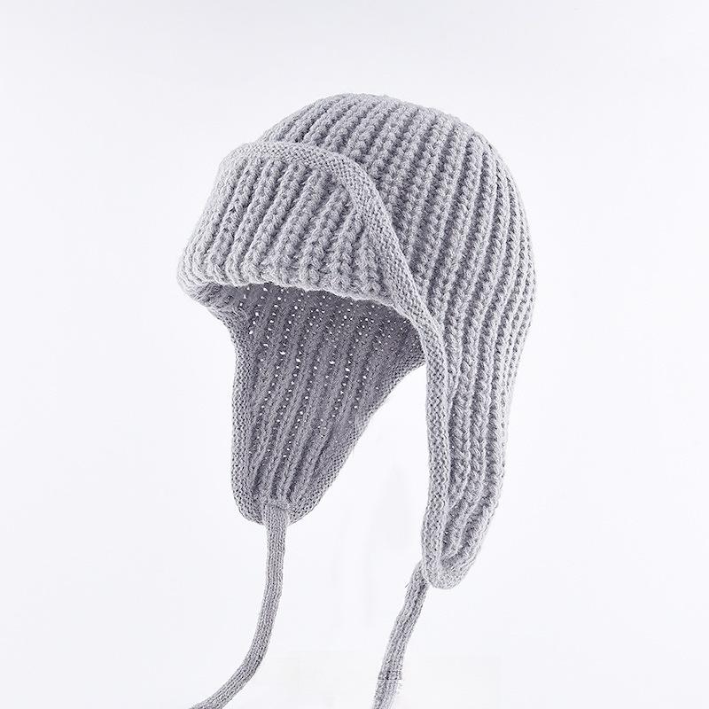 Korean Style Slimming Aviator Earflap Hat: Women's Warm Winter Knit