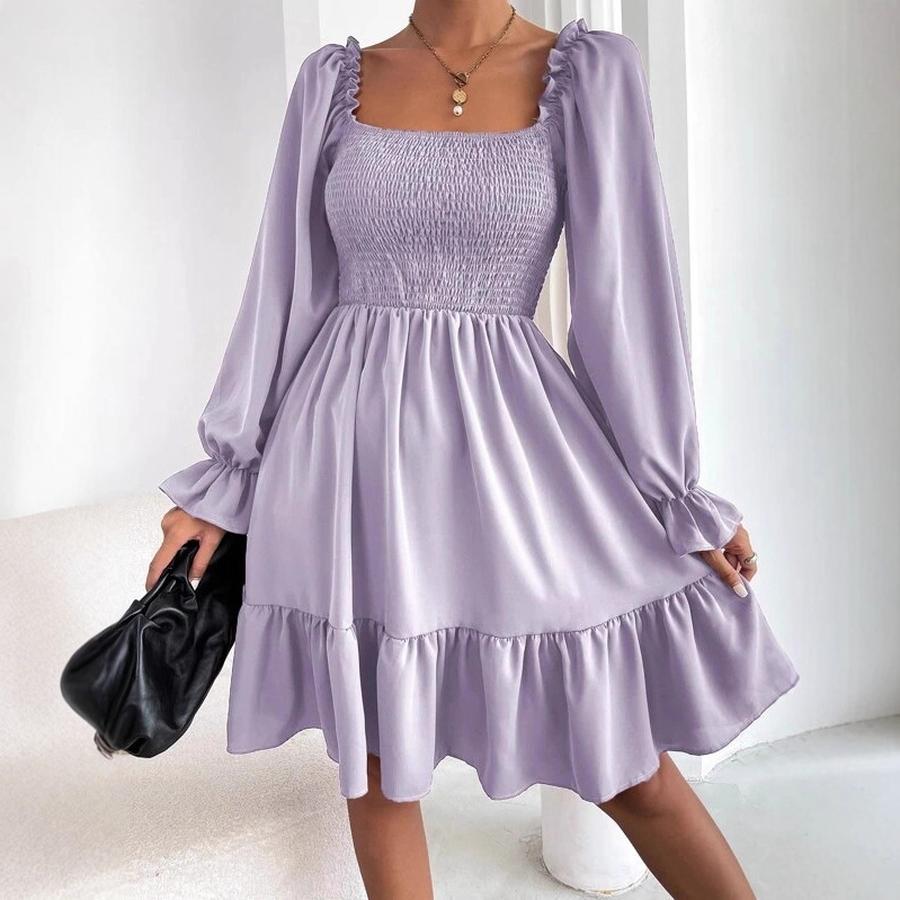 New Style Square Neck Parallel Crepe Fabric Body Gown with Ruffled Hemline