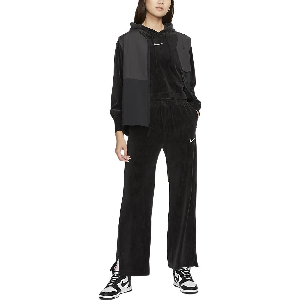 Nike Solide Logo-Print Cordhose Weite Beine Lange Hose Gespaltene Sporthose Damen Hose Schwarz DQ5922-010