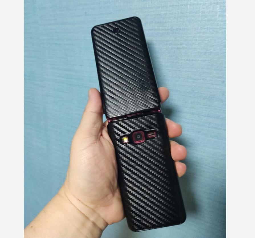 Samsung Galaxy Folder2 Hülle Cover Farbe Hart für SM-G160N G165N Carbonmuster