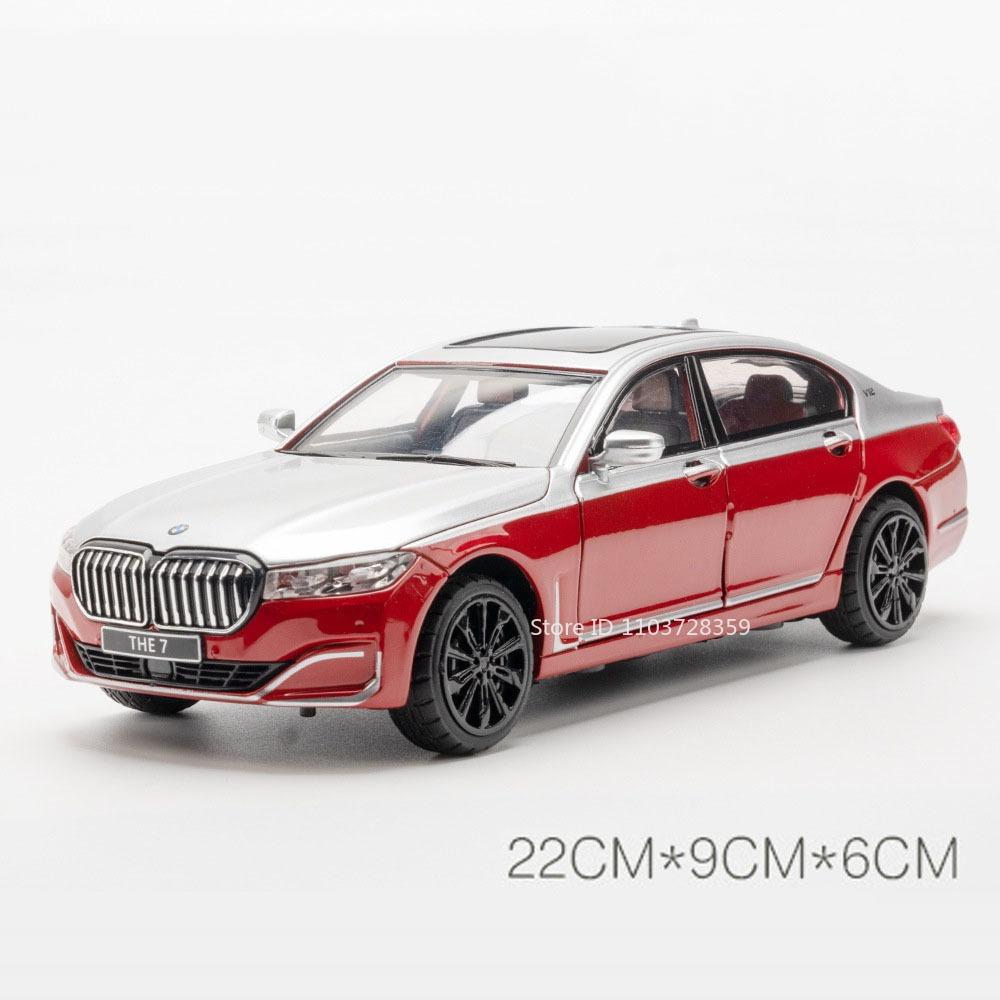 1:24 760LI M3 Toy Car Models Alloy Diecast Miniature Vehicles Sound Light Doors Opened Pull Back Shock Absorption for Kids Gifts