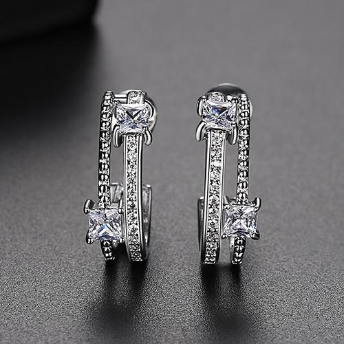 LUOTEEMI Latest Clear Bridal Wedding Luxury Womens Fashion CZ Cuff Earring Cubic Zirconia Hoops Earrings