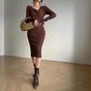 [] Retro and Thin Waist Design Sense Autumn and Winter Versatile V-neck Knitted Hip-wrapped Inner Dress