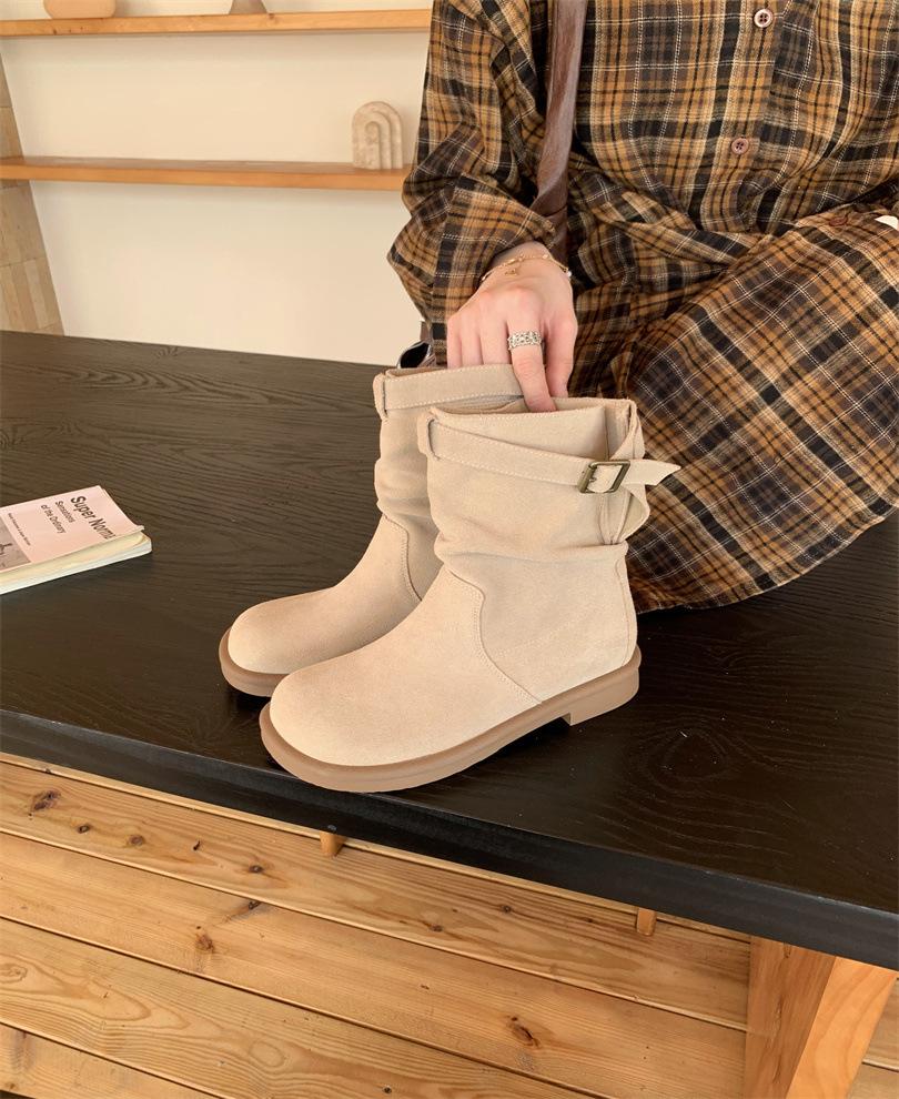 Retro medium boots knight boots women's shoes 2025 new autumn and winter stacked small short boots flat Martin boots