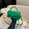 Einfarbige Handtasche mit schlichter Textur 2025 Mode Schulter-Umhängetasche kleine quadratische Tasche Tide Frühling und Sommer neue Modelle