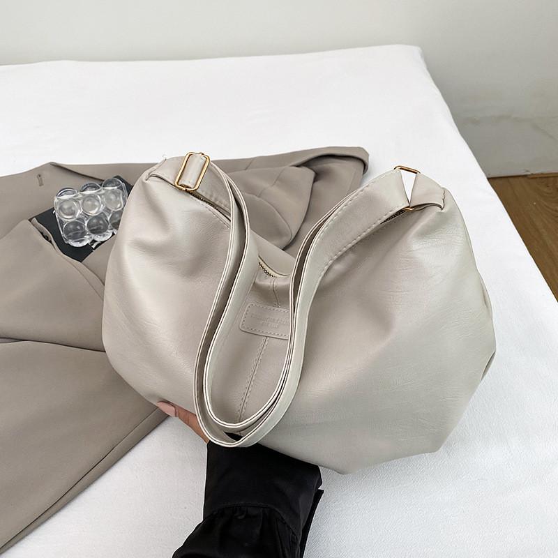 Urban Minimalist Pu Tote Bag For Women With Zipper Closure And Interior Pocket