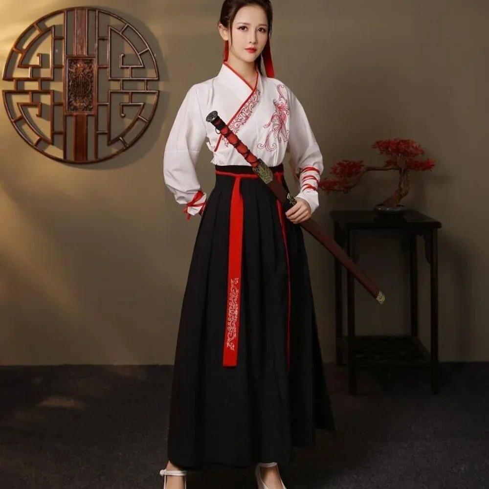 Čínské šaty Hanfu Ženy Oblečení Vintage Etnický styl Móda Oblečení Elegantní Streetwear Neformální čínské tradiční šaty