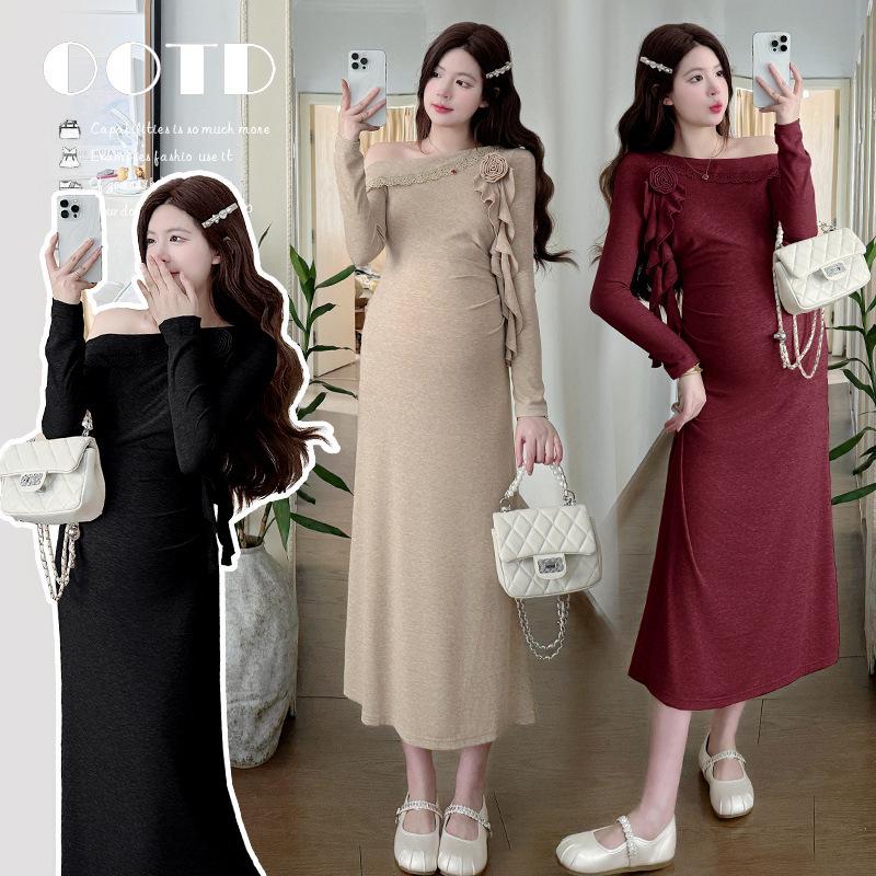2026 Spring Fashion One-Shoulder Lace Collar Knit Maternity Dress Large