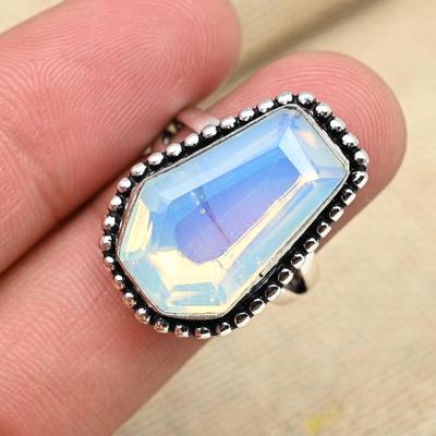 Anello da donna con gioielli a forma di bara fatto a mano in argento sterling massiccio con pietra preziosa opale lattiginoso