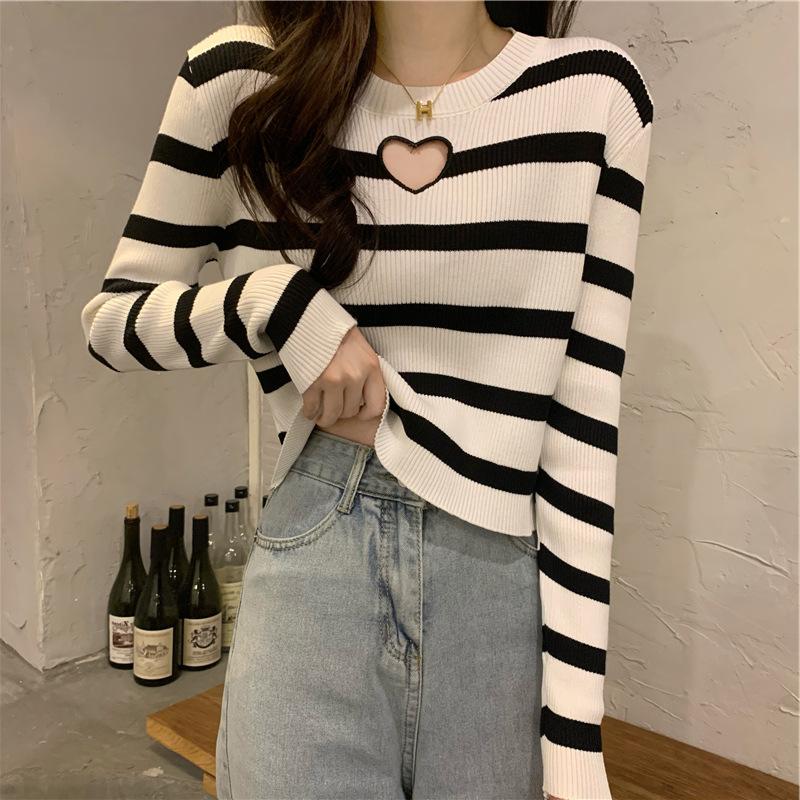 Striped Knitted Sweater Women's Thin Sweater Autumn 2025 New Crew Neck