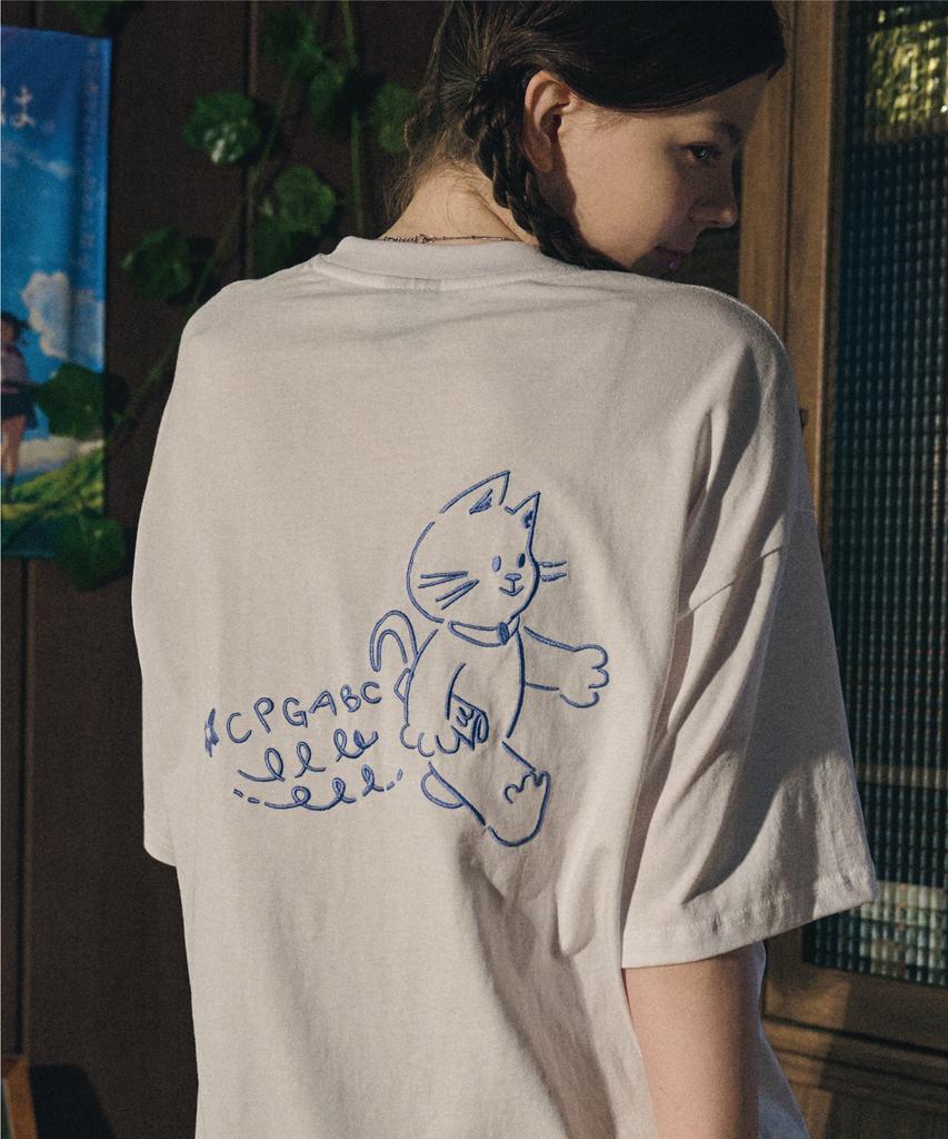 CPGN STUDIO Abc Cat Embroidered Short Sleeve T-Shirt White