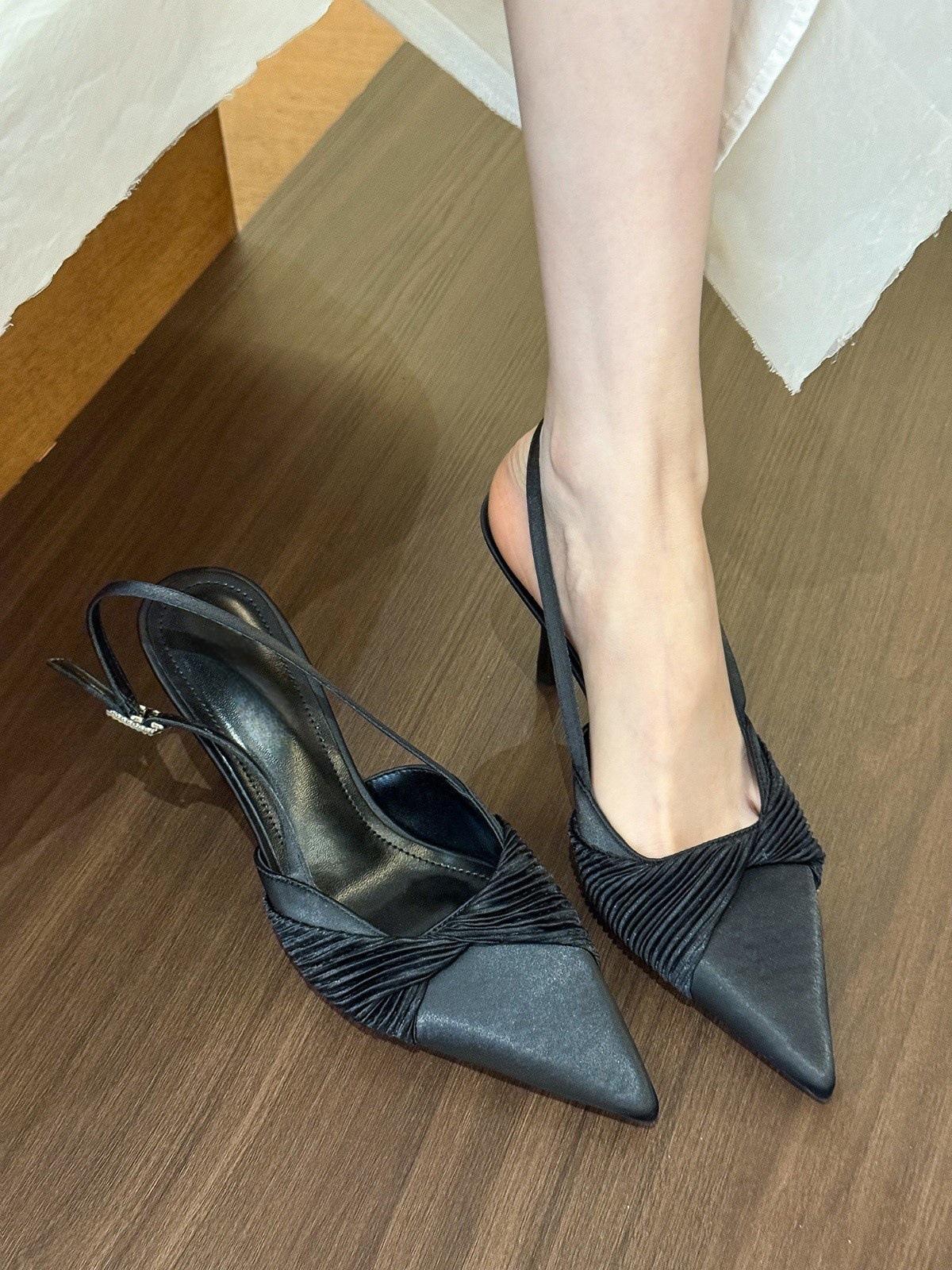 

Красота! Белые остроносые туфли-стилеты женские весенние пустые сандалии 40 чёрный