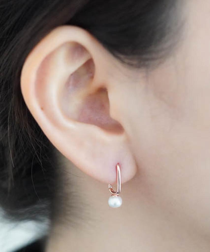 Alleun Silver 925 U-Shaped Freshwater Pearl One-Touch Silver Earrings Daily