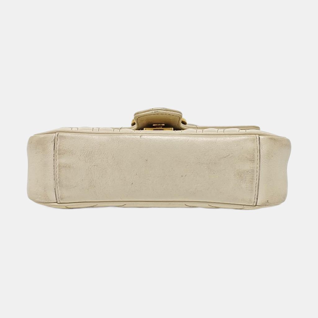 [Pre-Owned] Gucci GG Marmont Matelassé Mini Bag 'White' - Good #BI8M2W