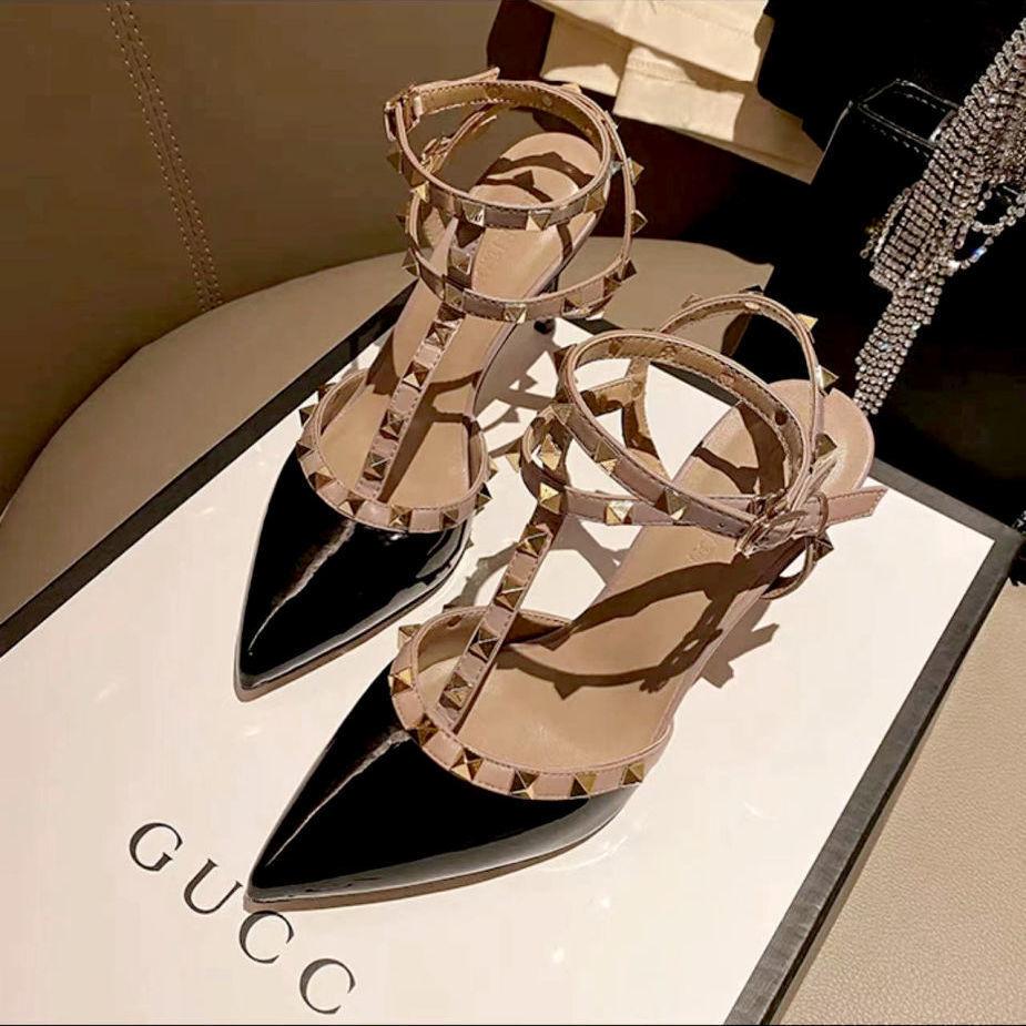 Spring 2024 pointed head rivet high heels women's thin heel one-word buckle sandals women's willow wedding shoes medium heel single shoes
