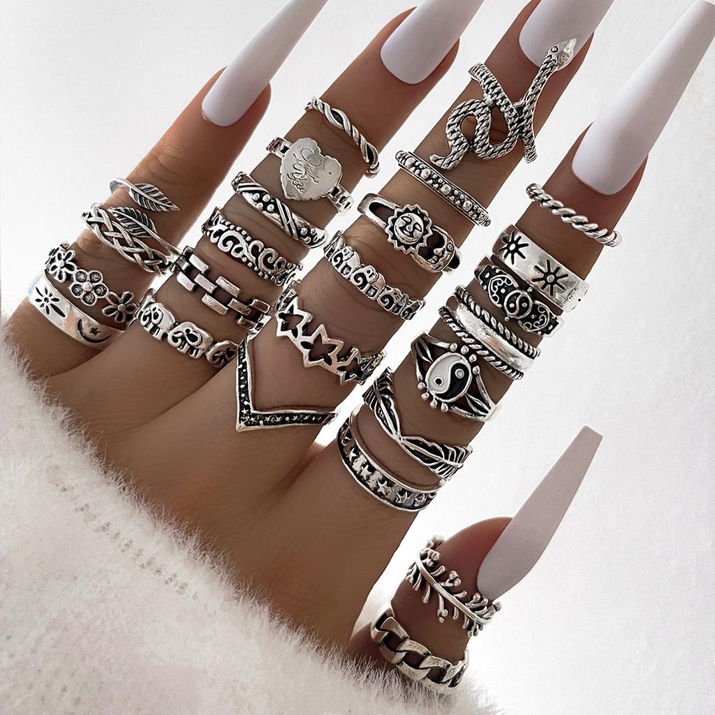Europäisches und Amerikanisches 25-teiliges Ring-Set, Schlange Elefant Tropföl Klatsch Liebe Blätter Kleine Blumen Geometrisch Gelenkring Damen