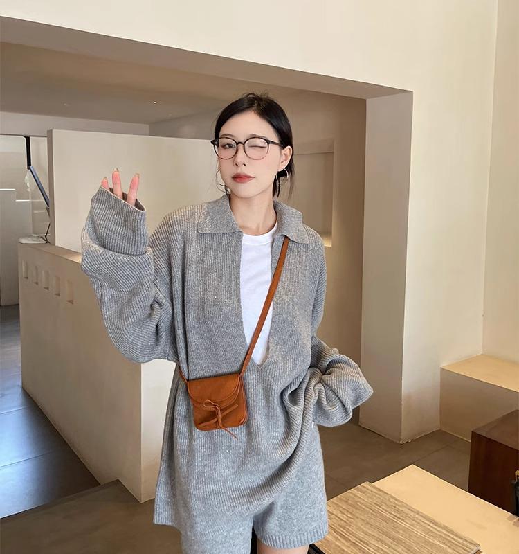 Women's Relaxed V-neck Sweater & Shorts Set - Autumn/Winter Casual Knit Two-piece