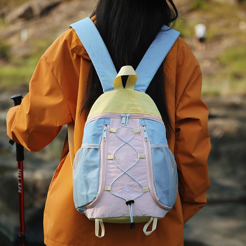 Lightweight Backpack, Hiking Backpack, Travel Schoolbag, Hiking Bag, Sporty and Fashionable