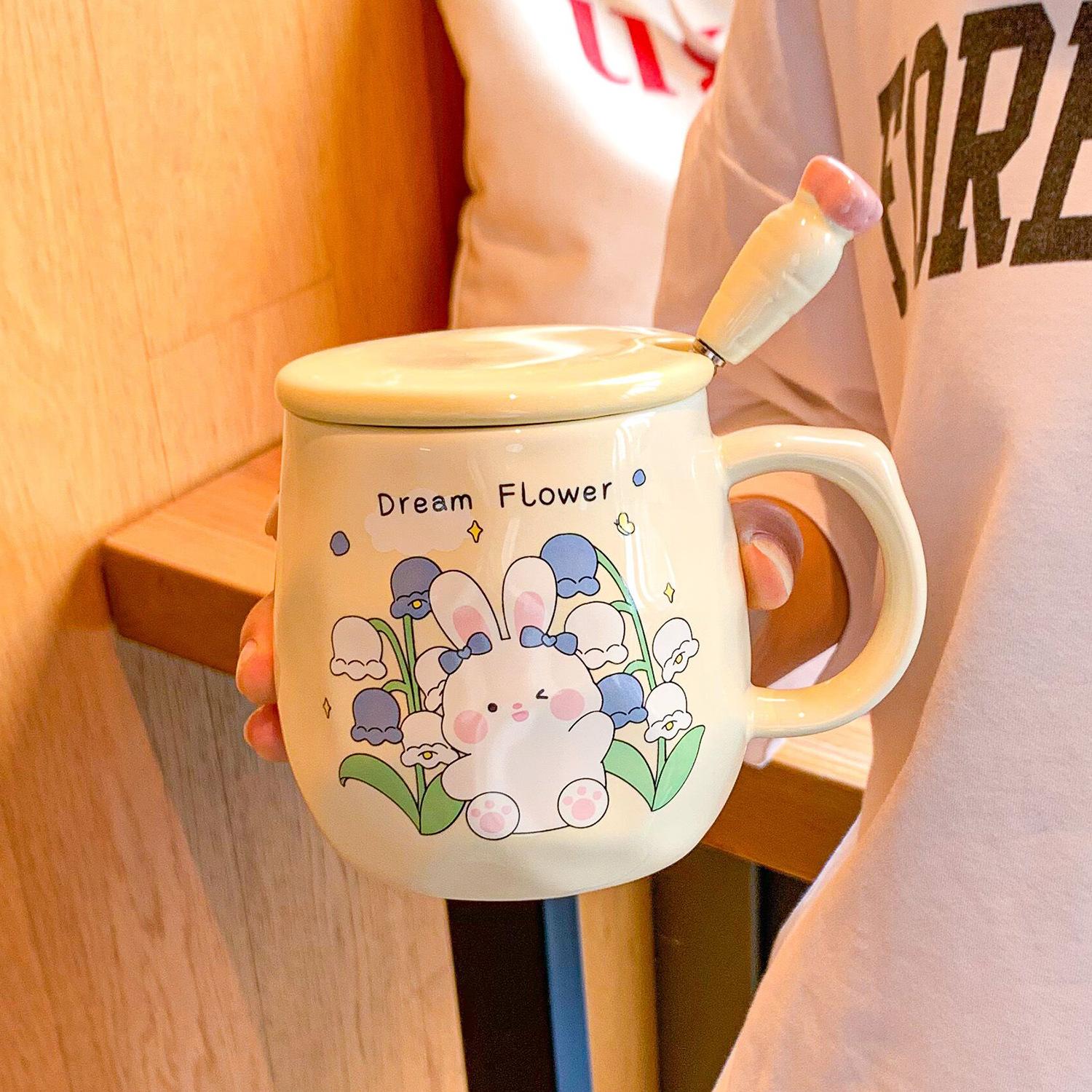 

Кружка с крышкой и ложкой для девочек, милая керамическая чашка, детская, высокая ценность, чашка для воды, для общежития, для кофе, для завтрака, для мужчин 301-400ml