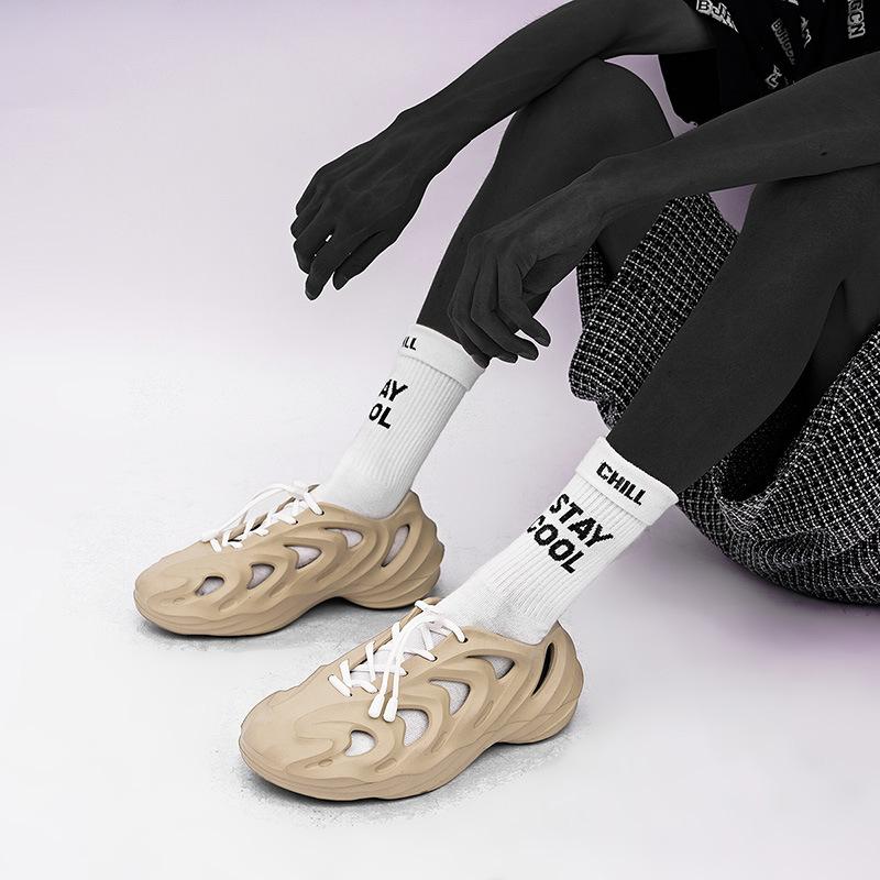 Special-shaped Coconut Beach Hole Shoes EVA Step On Shit Feeling Thick-soled Beach Shoes Summer Breathable Hollow Elastic Sandals