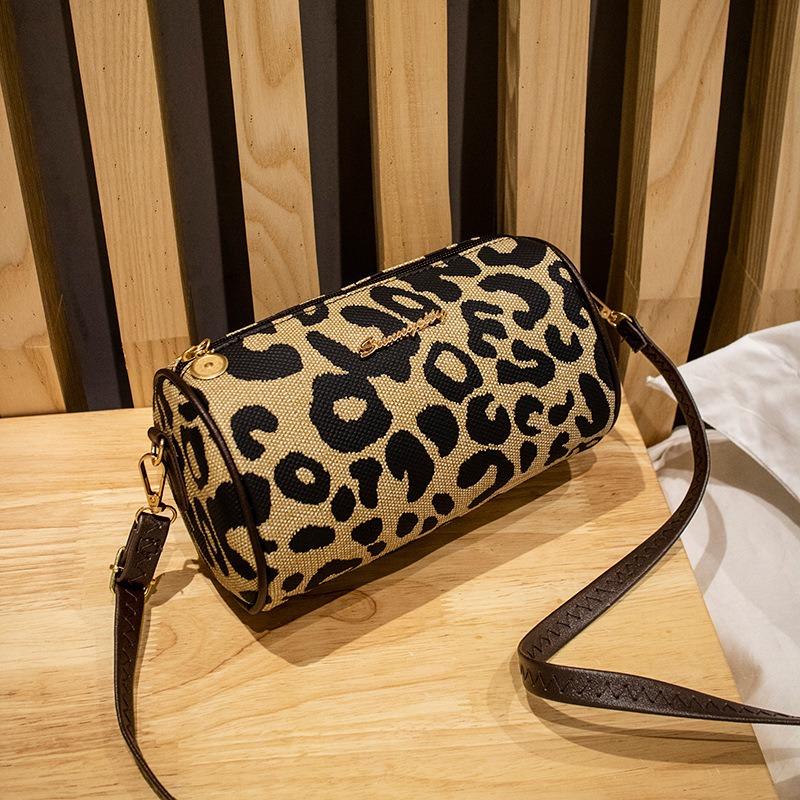 Women's Printed Cylinder Bag Winter New Product Personalized Oblique Span Shoulder Mobile Phone Change Bag