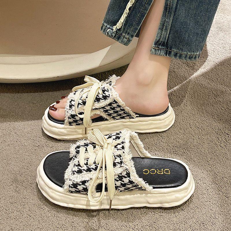 Stepping On Shit Feeling Lace-up Slippers Women's Summer 2025 New Wear Fashionable and Versatile Thick-bottomed Non-slip Casual Cool Slippers