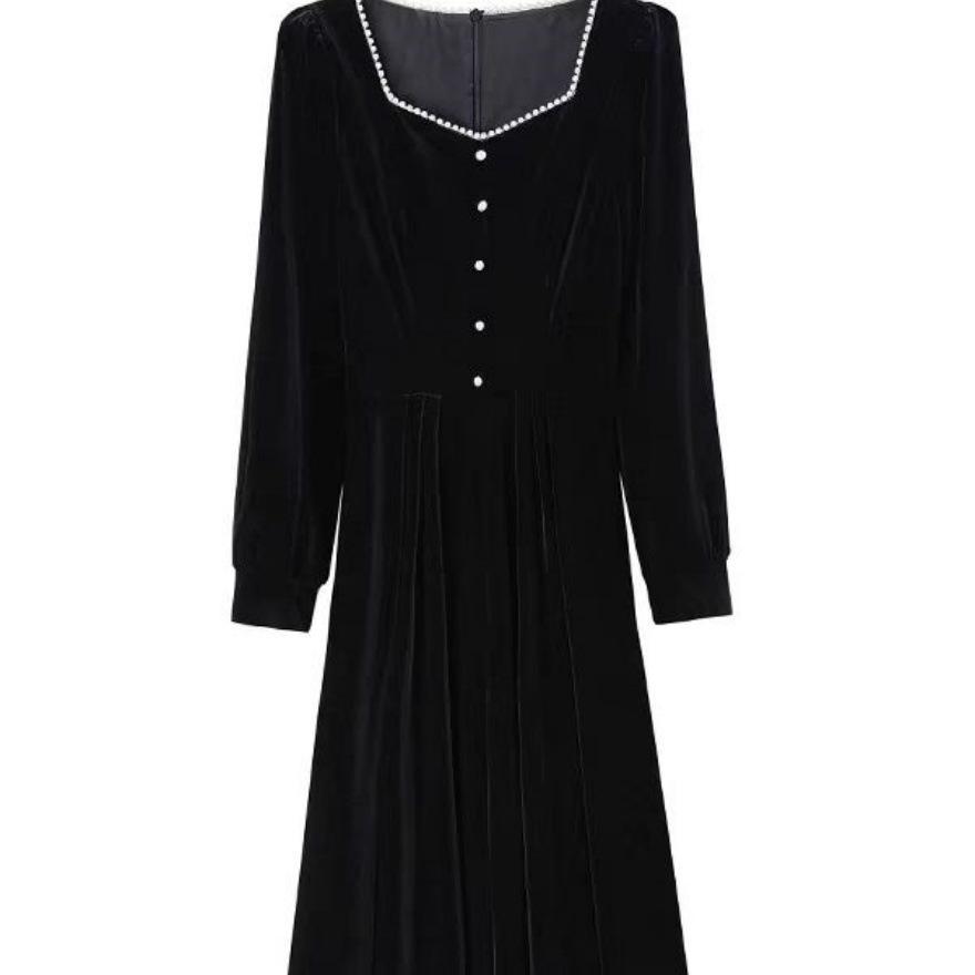 French Elegance Hepburn-Style Velvet Dress 2025: Autumn/Winter Waist-Cinching Slim Fit