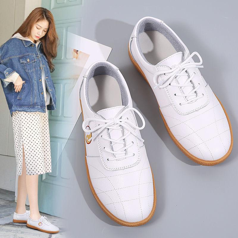 Spring Tai Chi Shoes for Women's Cow Leather Soft Beef Tendon Sole Martial Arts Shoes for Autumn Tai Chi Practice Shoes for Women's Sports Shoes