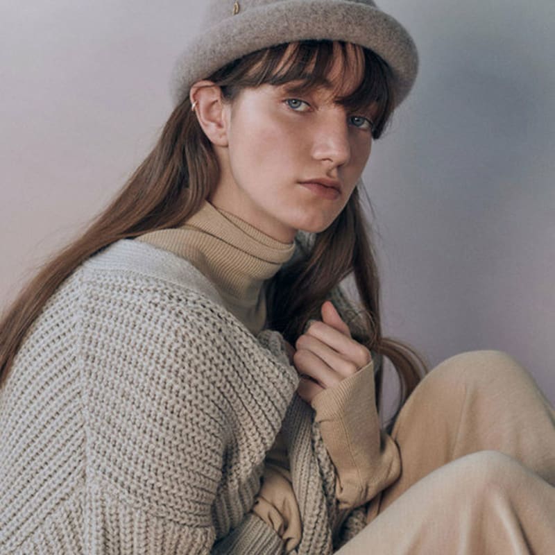 

SHINJEO Однотонный Желудь_Бежевый FREE