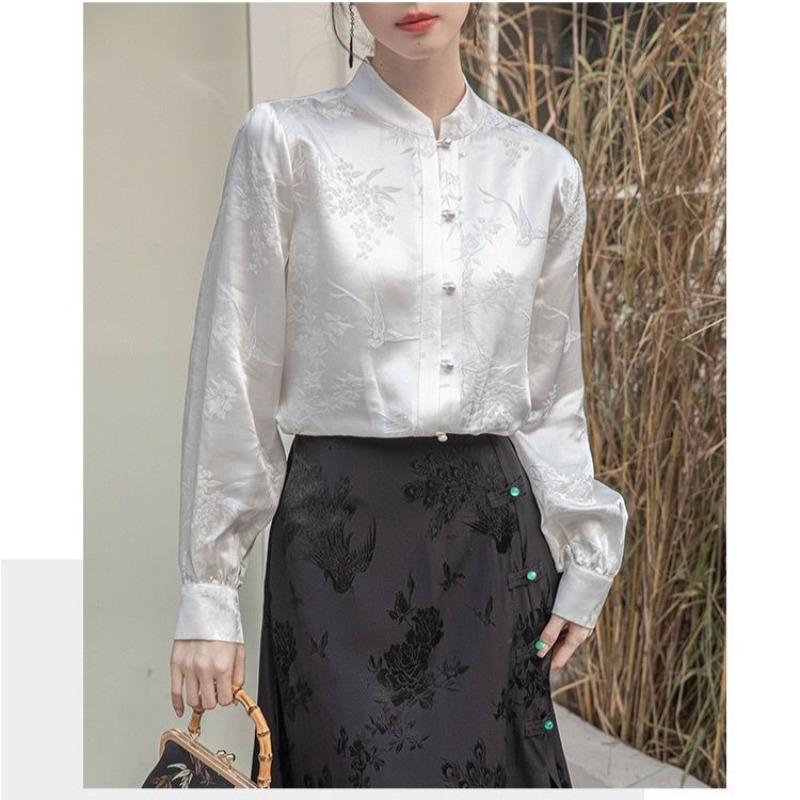 Chinese Style Long Sleeve Blouse Women Elegant Embroidery Vintage Floral Print Chic Tops Loose Fit Ladies Casual Shirts
