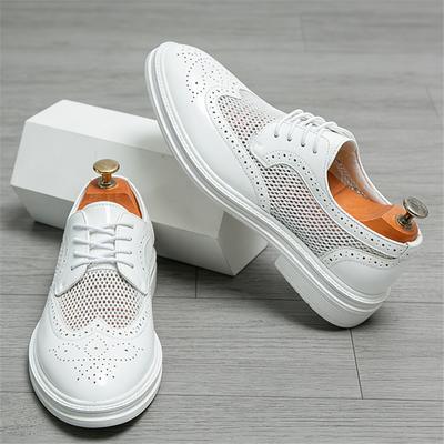Summer Fashion New Men's Breathable Perforated Leather Oxford Brogues Shoes Designer Formal Wedding Dress Homecoming Footwear