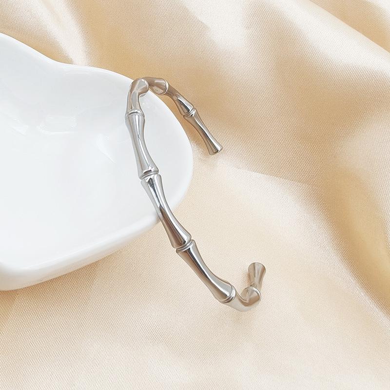 Retro Bamboo Openable Women s Bracelet: High-End Stainless Steel C-Shaped Jewelry