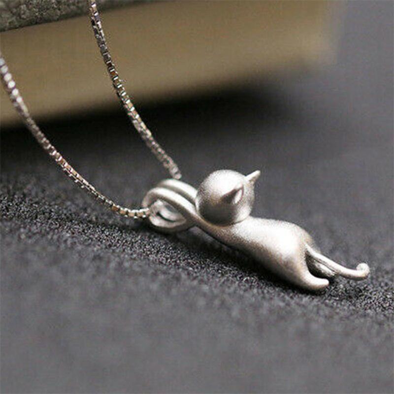 Cute Cat Necklace for Women In Black, Animal Pendant for Girls, Neck Accessories for Daily Wear, Party Fashion Jewelry, and Fancy Gifts.