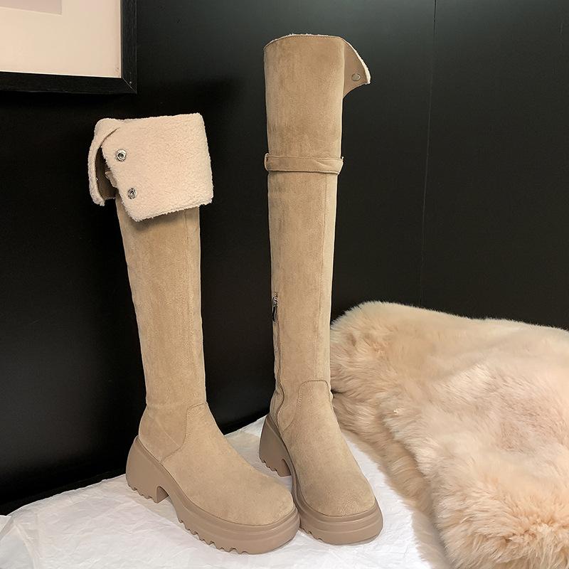 Grape Mom Has the Same Two-wear Knee Knight Boots, Thick-soled Velvet Thick-heeled Boots, and Inner Height-increasing Cashmere High Boots.