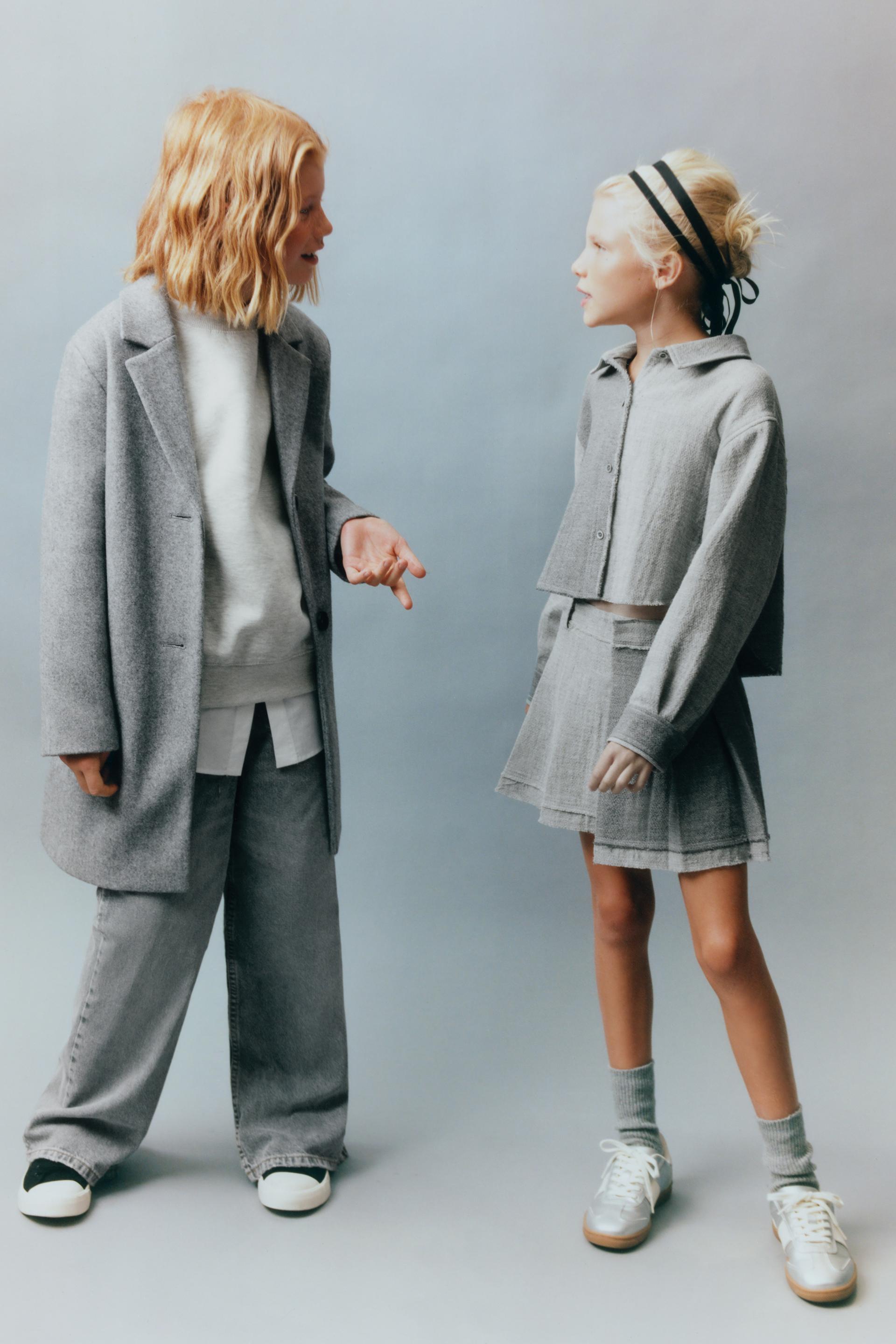 

КОРОТКАЯ РУБАШКА С ПОТЕРТАМИ