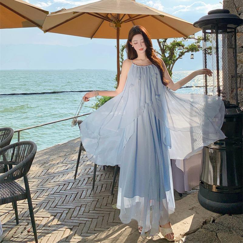 Irregular Blue Neck Top Suit for Women's Xia Xin To Take Pictures and Wear A Beach Skirt for Seaside Vacation