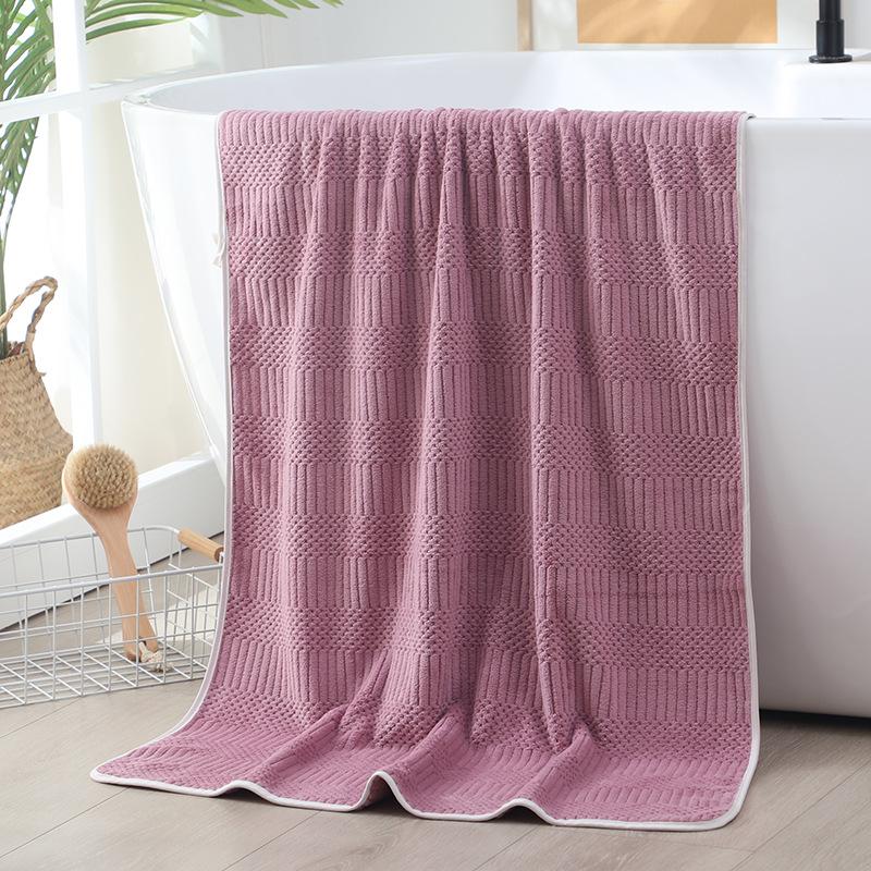 Thickened Coral Fleece Bath Towel Plaid Adult Thickened Large Towel Swimming Towel Soft Absorbent Towel
