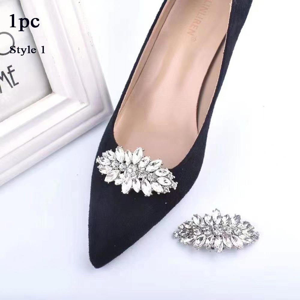Women High Heel Shiny Decoration Clips Pearl Rhinestone Shoe Clip Wedding Bride Bows Pearl Shoes Crystal Decoration Shoe Buckle