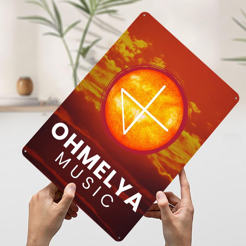 

Ohmelya Music Logo Metal Poster Customized Wall Art Retro Vintage Tinplate Signs for Home Decor Living Room Decoration At Home 7.9x11.8In(20x30cm)